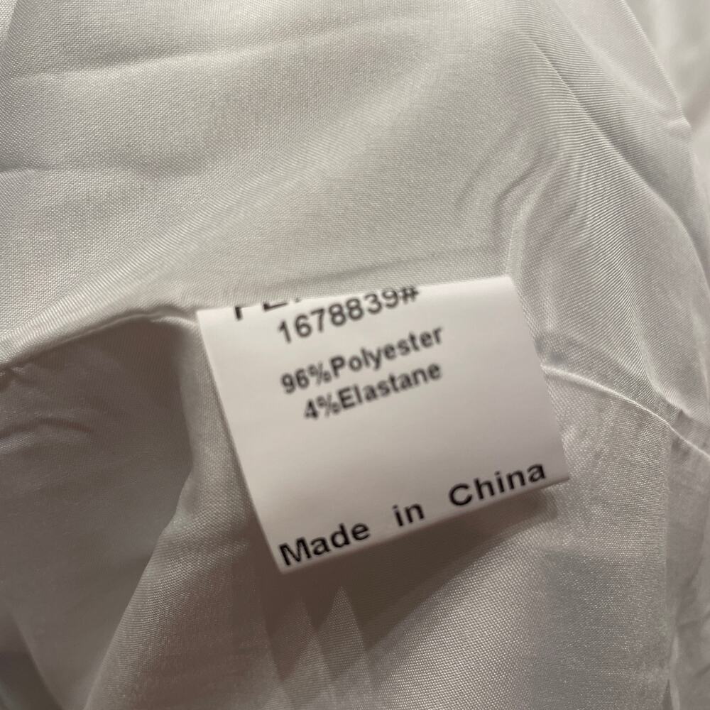 FEHAUTE US10 White Bridal Dress | Sheer Sleeves, Floral Hem, NWT - Picture 13 of 13